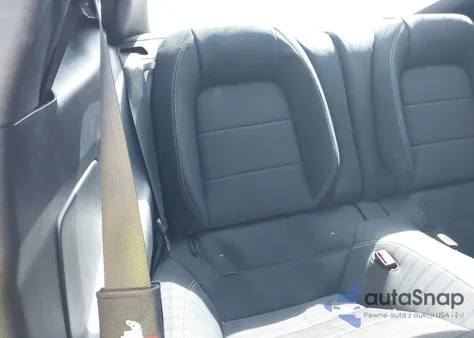 2017 Ford Mustang V6 z USA, uszkodzony, nr VIN 1FA6P8AM5H5256208